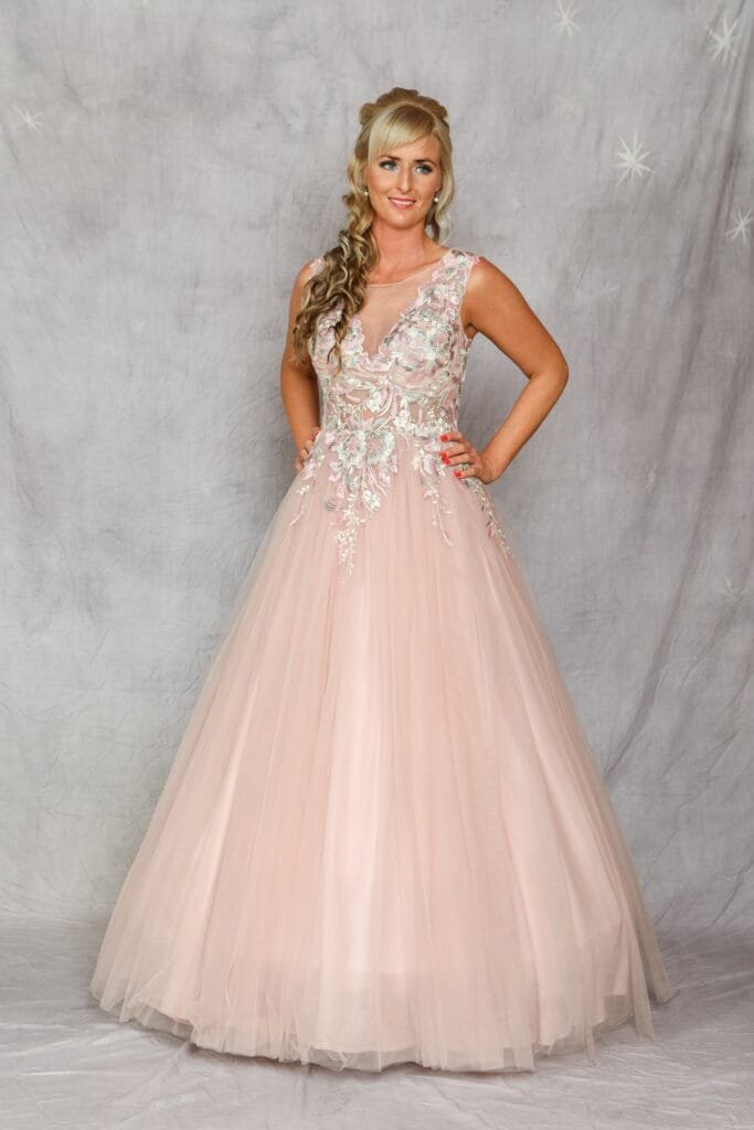 Koszorúslány ruha 185