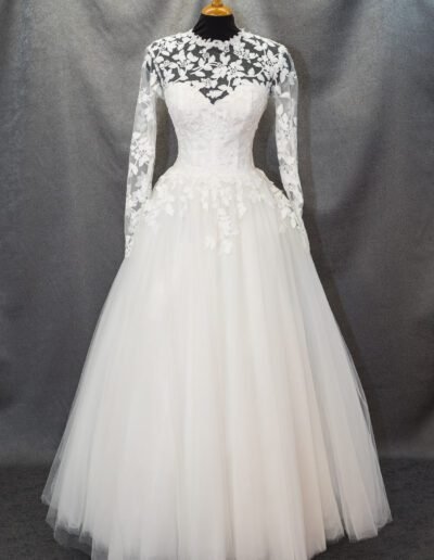 Menyasszonyi ruha 2025-02A