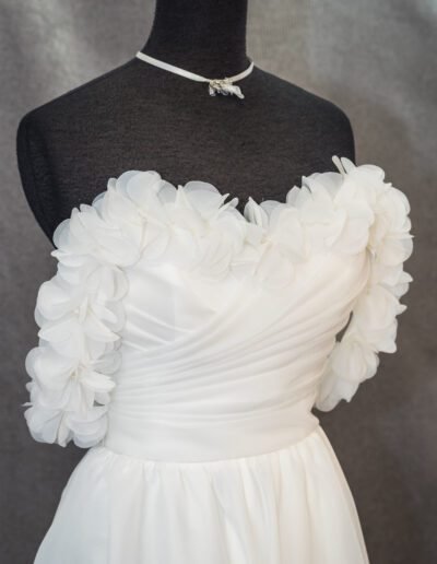 Menyasszonyi ruha 2025-06C