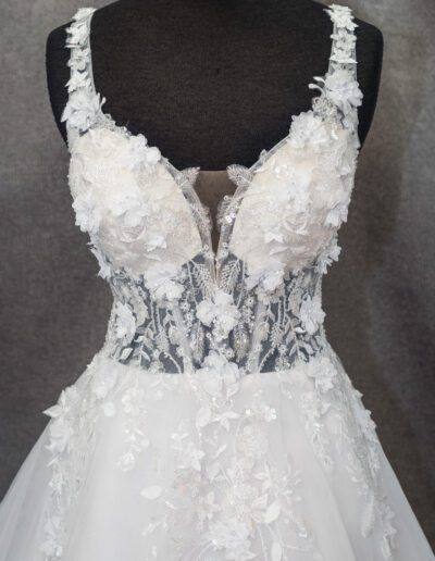 Menyasszonyi ruha 2025-13B