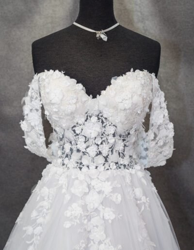 Menyasszonyi ruha 2025-16B