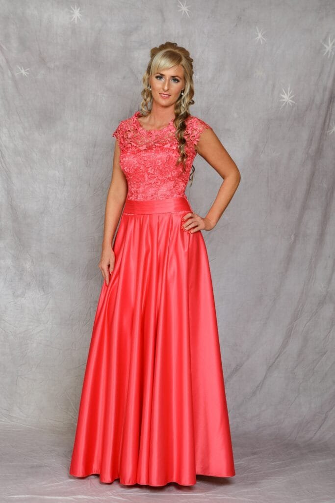 Koszorúslány ruha 222