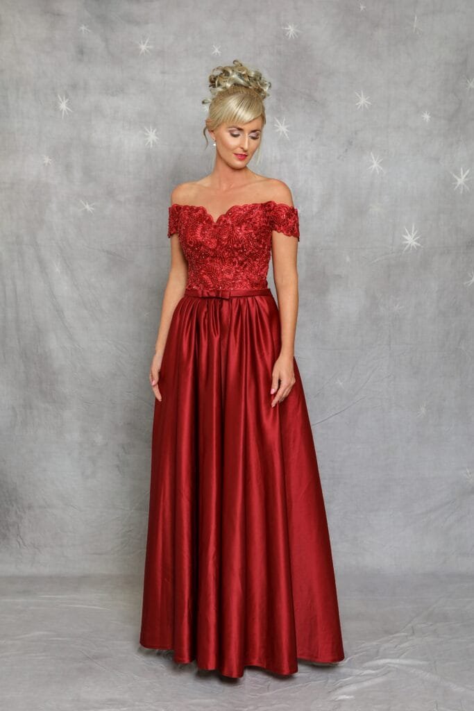 Koszorúslány ruha 223